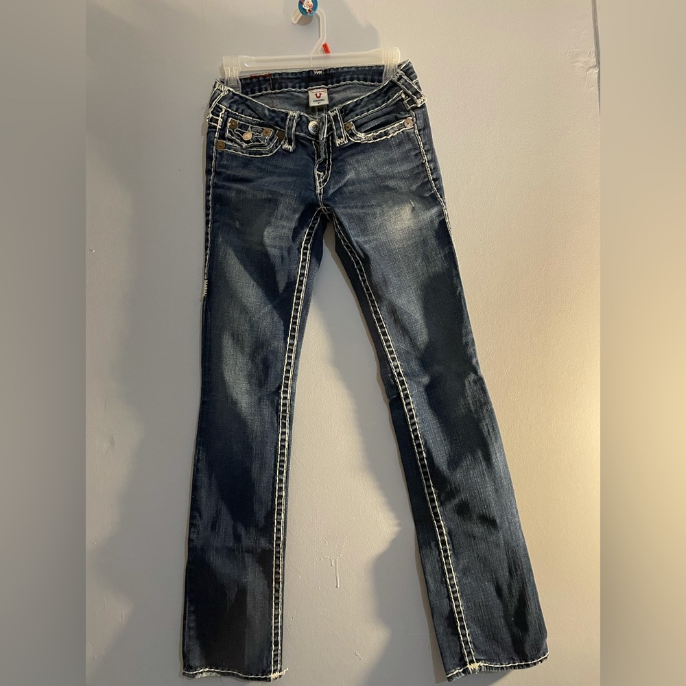 True Religion Billy Super T Jeans, size 27, low rise, epitome of 2000’s fashion!